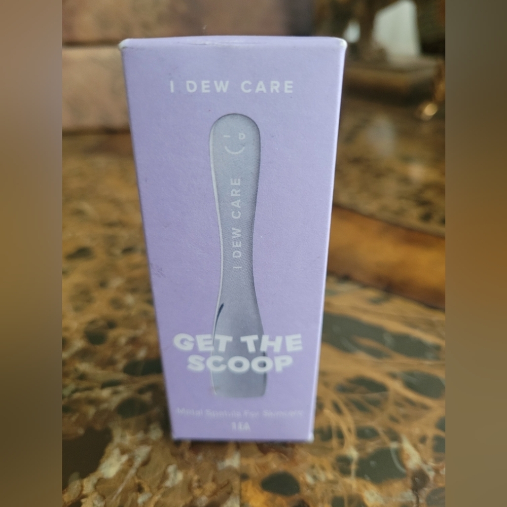 I Dew Care Get The Scoop Metal Spatula - Lavender